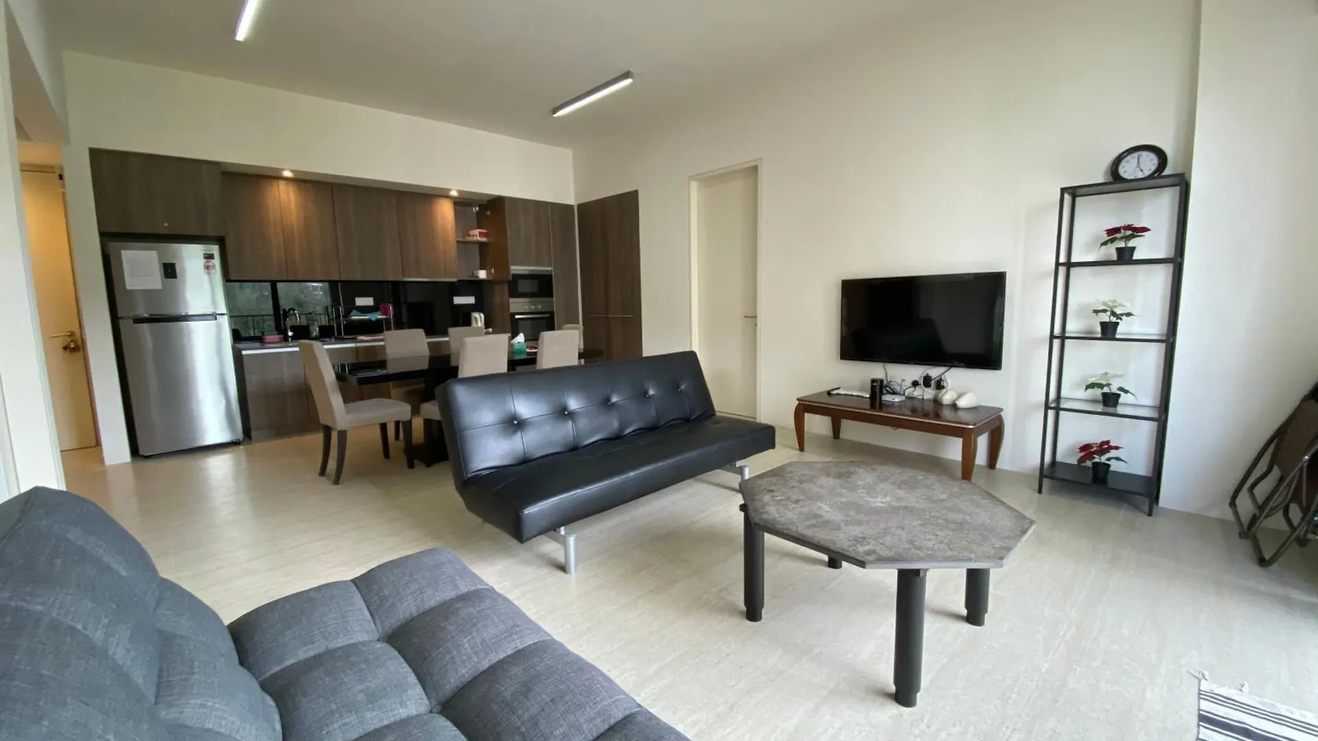 By The Sea @ Cozy Beachfront Home Batu Ferringhi Apartment