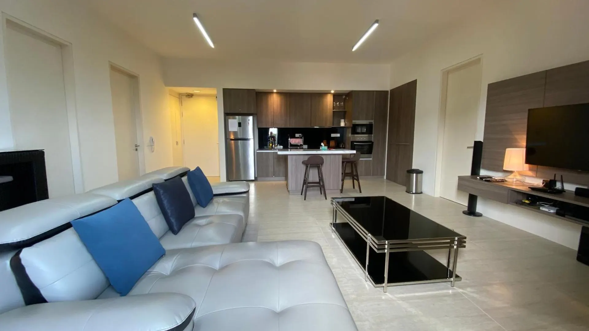 By The Sea @ Cozy Beachfront Home Batu Ferringhi Apartment