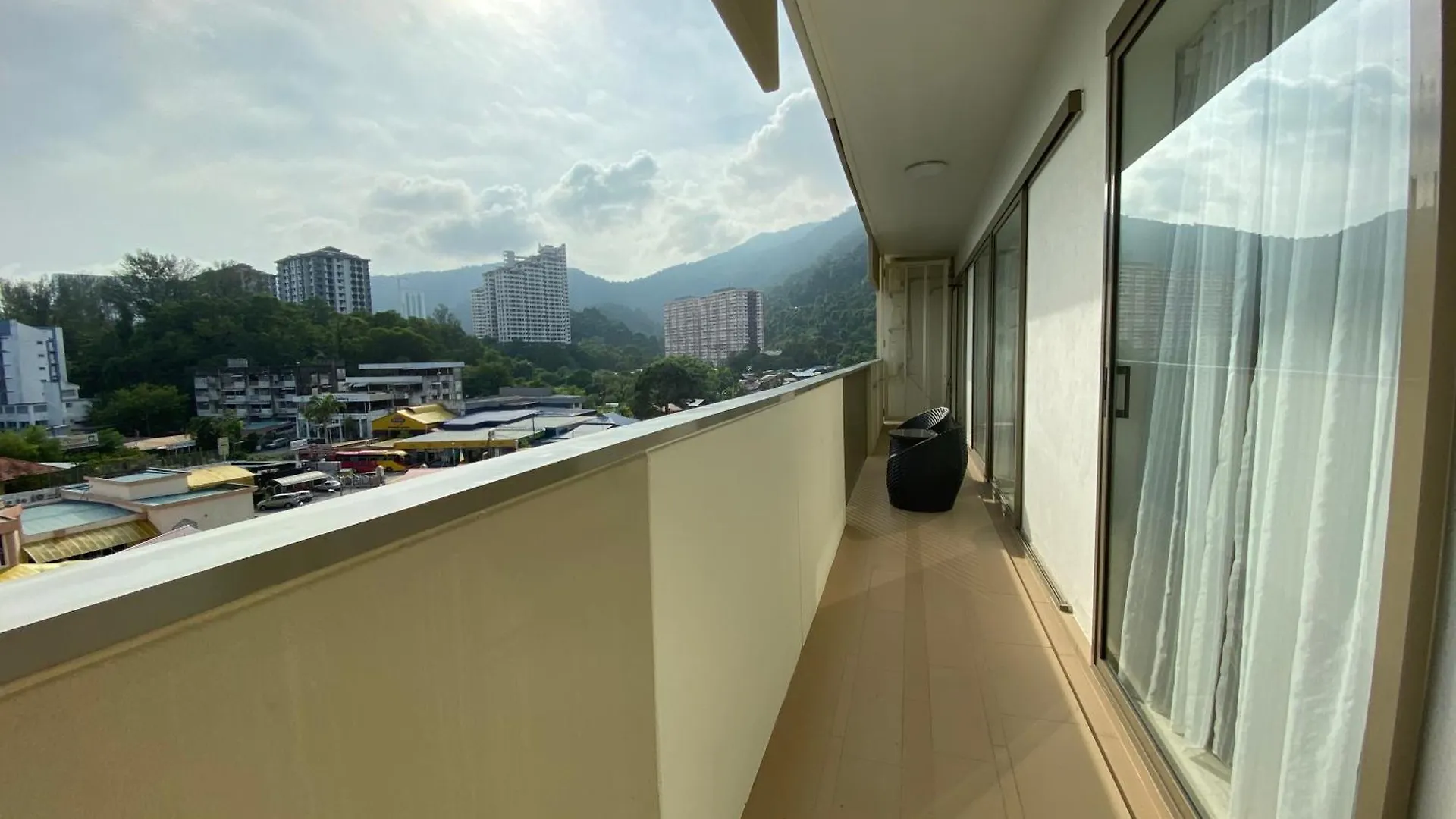 Apartment By The Sea @ Cozy Beachfront Home Batu Ferringhi