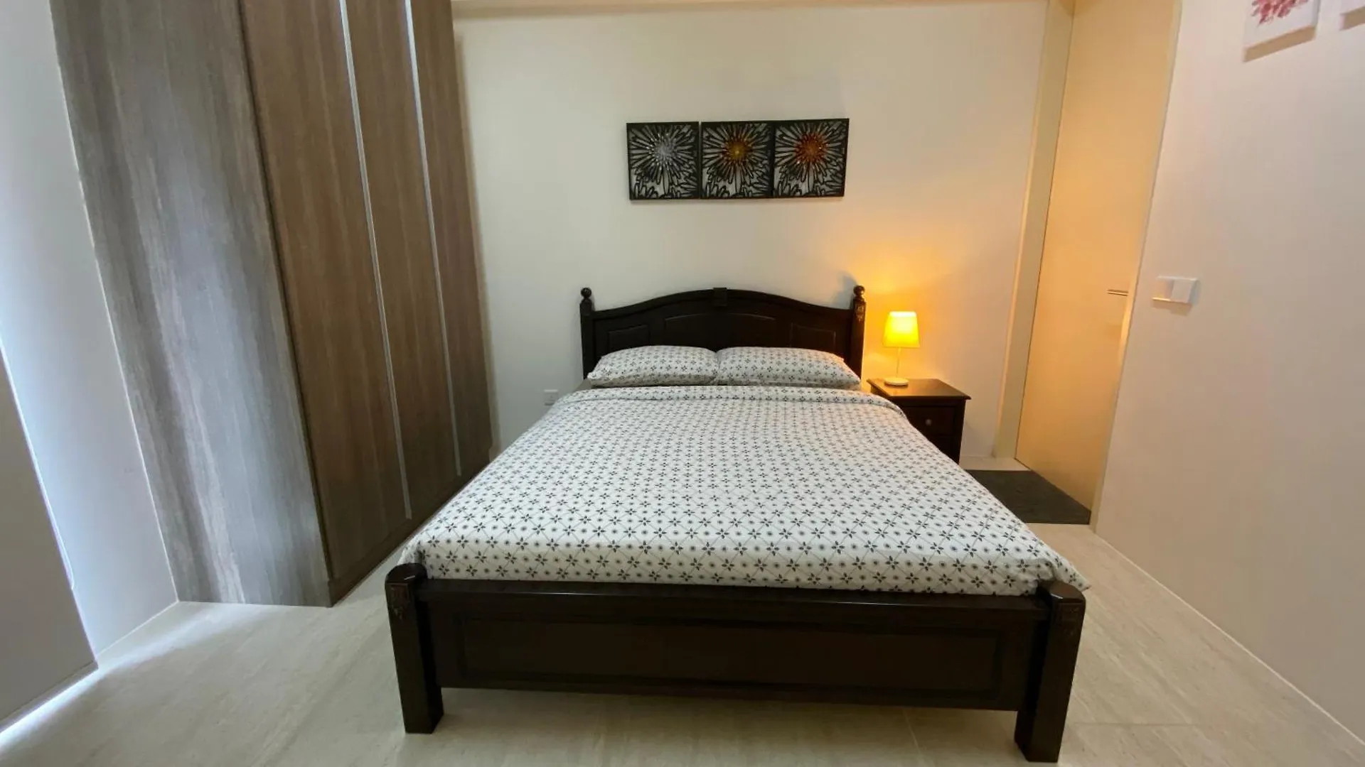 Apartment By The Sea @ Cozy Beachfront Home Batu Ferringhi