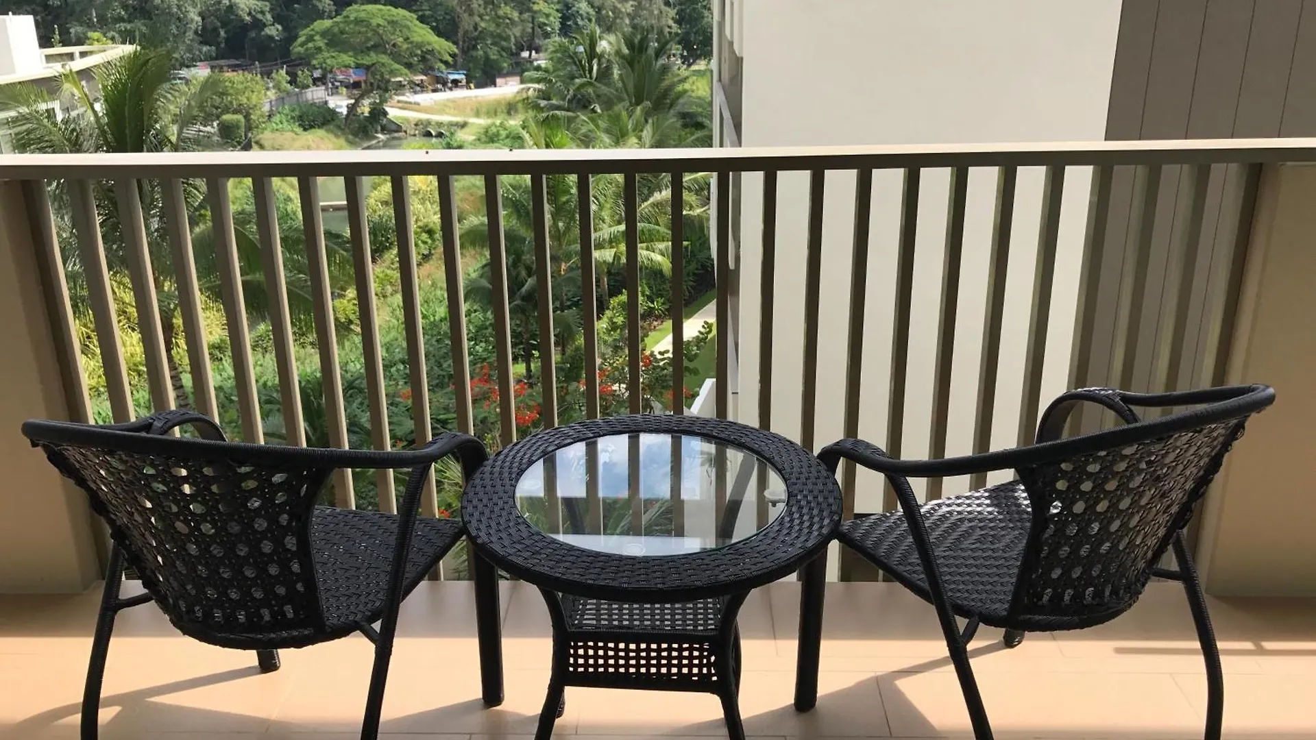 Apartment By The Sea @ Cozy Beachfront Home Batu Ferringhi