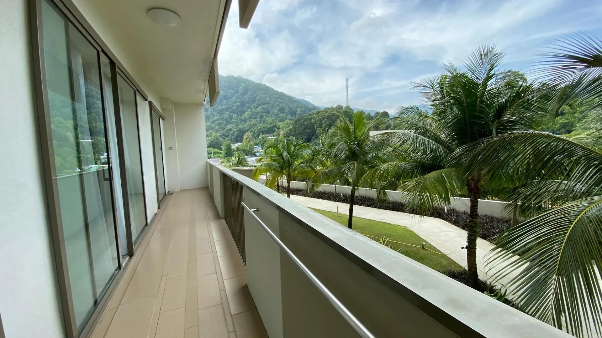 Apartment By The Sea @ Cozy Beachfront Home Batu Ferringhi